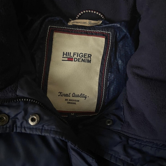 Tommy Hilfiger Puffer - Picture 2 of 4